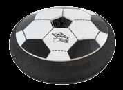 Un pallone da calcio schiacciato, in grado di scivolare su superfici lisce e piane come un disco di hockey. Al buio ci sono anche le luci LED!