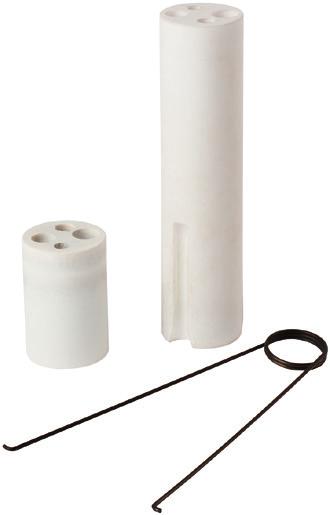 Inserti 1 L'inserto in ceramica ha vari fori in cui possono essere alloggiate le sonde di temperatura da tarare e una sonda di temperatura di riferimento aggiuntiva del cliente usata per la taratura