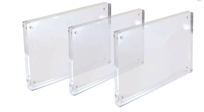 Pair of transparent Perspex plaque, fixed with magnets applied within the thickness, where accommodation is the graphics which can be easily replaced.