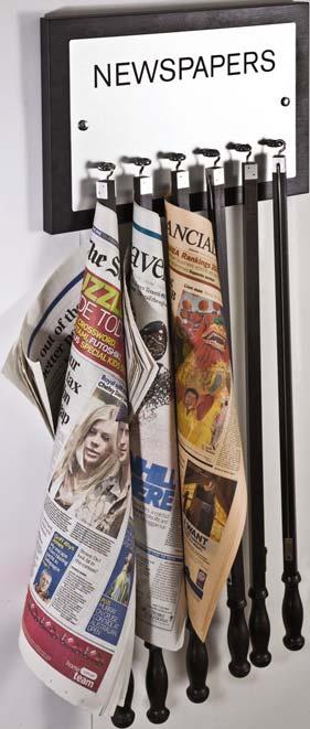 Wall newspapers support in aluminium and plexy. Portaperiodicos a pared en aluminio y plexy.