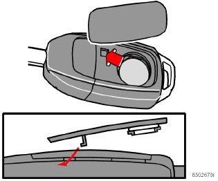 05 Serrature e antifurto Chiavi e telecomando Sostituzione della batteria del telecomando Restituire la batteria usata all officina Volvo in modo che possa essere eliminata senza danneggiare l