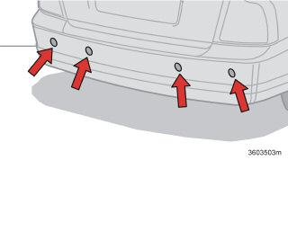 ON/OFF Pulizia dei sensori IMPORTANTE 06 In certe condizioni, il sistema di assistenza al parcheggio può generare falsi segnali di avvertimento dovuti a fonti audio esterne che emettono le stesse