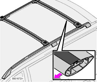 06 Avviamento e guida Carico Generalità La capacità di carico è ridotta dagli accessori montati sull automobile, ad esempio gancio di traino, portapacchi e box sul tetto nonché dal peso complessivo