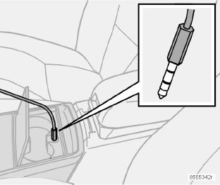 10 Infotainment Funzioni dell impianto audio Interruttore on/off Audio Selezione della sorgente audio Premendo ripetutamente il pulsante AM/FM (4) è possibile commutare fra FM1, FM2 e AM.