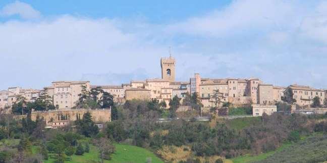 Giacomo Leopardi nasce a Recanati, nello Stato Pontificio (attuali Marche), il 29 giugno 1798.