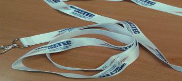 000 lanyard portabadge personalizzati con logo dello Sponsor alternato a quello di SICUREZZA.