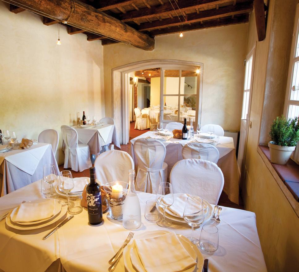 Sale Interne Le sale interne, situate nell antica casa padronale, possono ospitare fino a 100 ospiti.