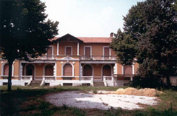 Scuola Legatoria Lamano Legnano (MI) Link risorsa: http://www.lombardiabeniculturali.