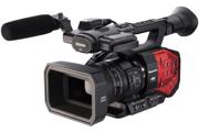 Panasonic AG-DVX200EJ Panasonic Cinecorder con sensore 4K avanzato Micro 4:3, dotato di un eccezionale obiettivo zoom 13x 4K LEICA DICOMAR.