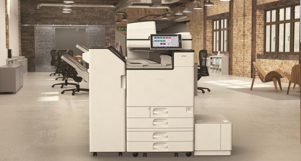 Perché scegliere Ricoh Ricoh trasforma gli spazi di lavoro grazie a tecnologie digitali e a servizi innovativi che consentono alle persone di lavorare