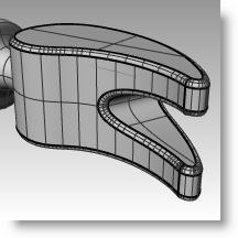 Per creare la curva che dà forma al manico ed al codolo del martello: Creare la curva che definisce il codolo nella vista "Destra". Questa curva si userà anche per il manico.
