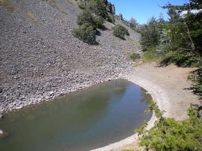 Lago Bino Minore M. Ragola vista panoramica del Lago Bino Minore IA: protezione (es.