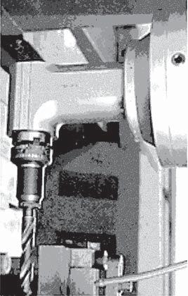 TESTE ANGOLARI A 0 E REGOLABILI DA 0 A 0 RIGHT AND 0 TO 0 ADJUSTABLE ANGLE HEADS PER MACCHINE A FLANGIATURA MANUALE FOR MANUAL FLANGE MOUNTING MACHINES intercambiabili per Interchangeable DIN2080