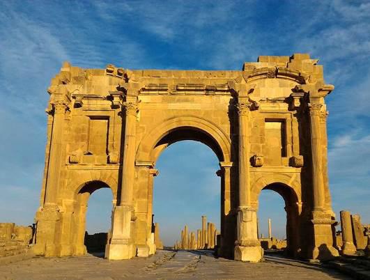3 giorno / Constantine Lambaesis - Timgad - Constantine (circa km 250) Lo splendore di Roma in Africa: la città costruita da Traiano e l accampamento della III Legio Augusta Partenza di prima mattina