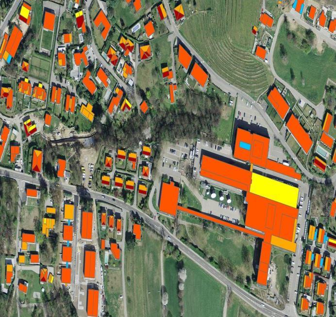 Dati di base del catasto solare: - Dati climatici (radiazioni e temperatura); - Geodati (geometria dell'edificio e dati del terreno); - Dati statistici (edifici e registro delle abitazioni).