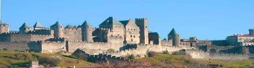 :la fonte, la grotta di Massabielle ed il Santuario CARCASSONNE La città medievale di Carcassonne ed i suoi tesori riconosciuti Patrimonio mondiale dell Umanità dall Unesco.