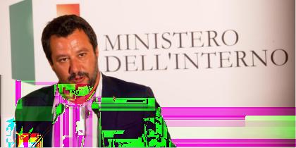 Il plauso del ministro dell Interno Matteo Salvini. Trenta arresti per mafia a Taranto, in un operazione in cui sono stati impiegati circa 150 carabinieri e con l ausilio di un elicottero.