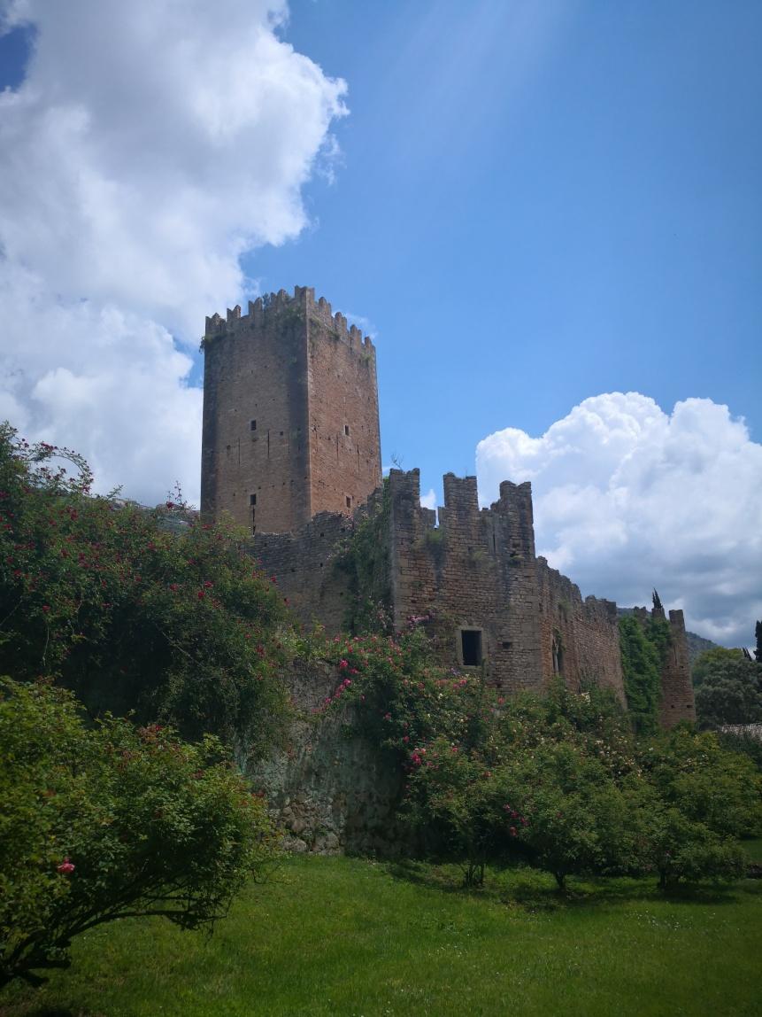 LE TORRI DEL CASTELLO RISALTANO