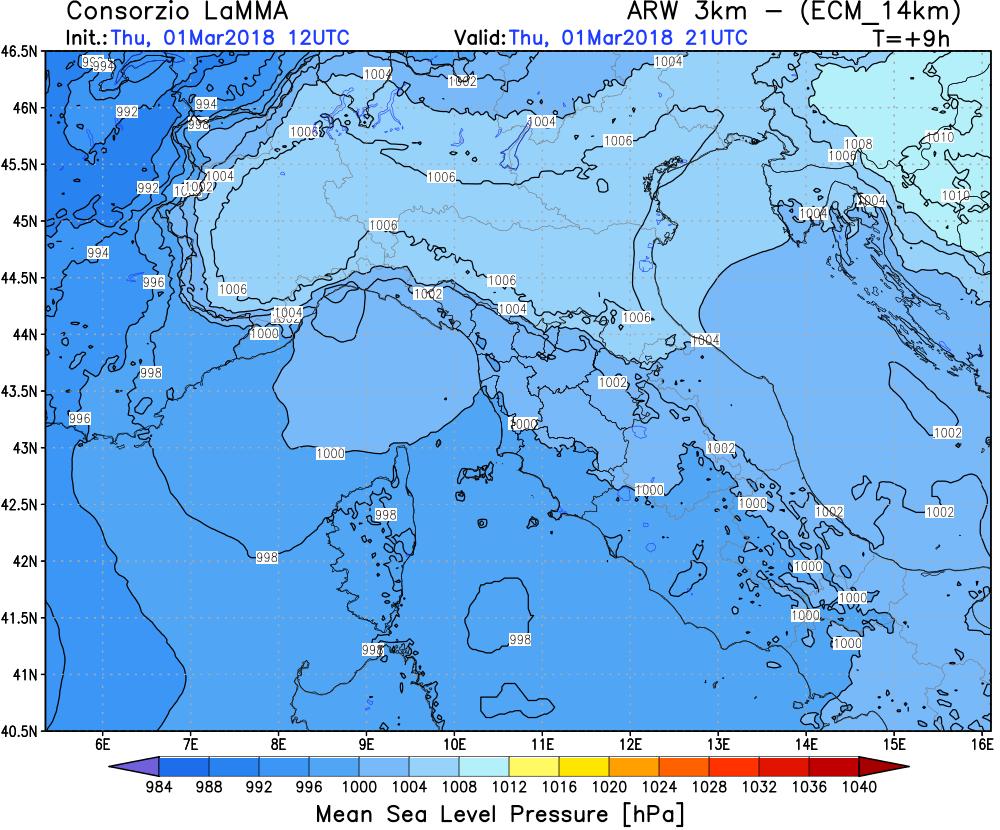 Immagine 12: pressione al suolo prevista dal modello ad alta risoluzione ARW-ECMWF alle ore 21 UTC