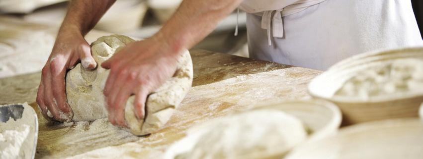 I nostri Macoritti nascono dalla combinazione di, farina, acqua, lievito e sale, e dall esperienza dei nostri fornai.