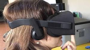 Progetto di terapia cognitivo comportamentale in realtà virtuale immersiva per il reinserimento lavorativo Scenari lavorativi in realtà virtuale immersiva modulabili in cui un avatar parla per voce