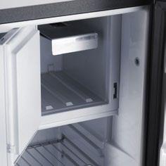Questi classici frigoriferi compatti si caratterizzano per l accattivante look moderno e il pannello di comando