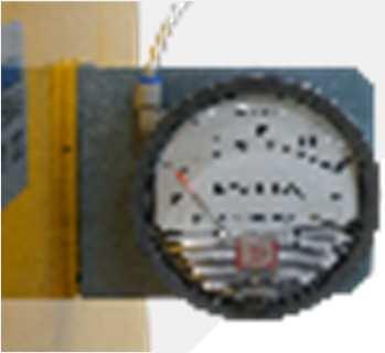 Un indicatore analogico monitora la pressione dell aria all interno della bolla ULTRA