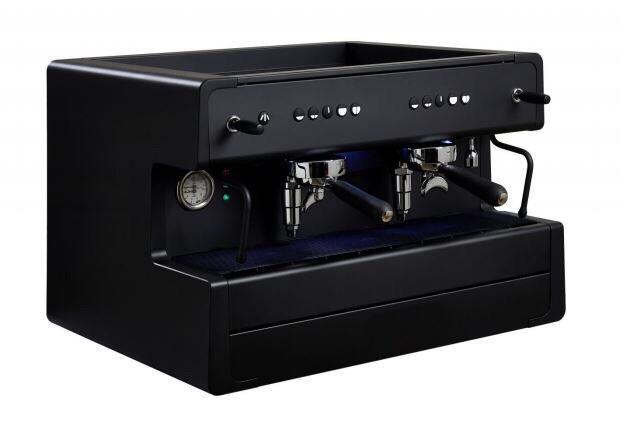 Macchine da caffè professionali Professional coffee machines Professionelle Espresso Kaffeemaschinen LIPARI AT NIGHT Illuminazione LED inclusa LED