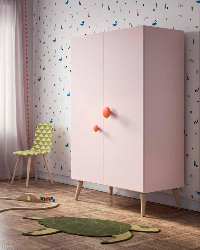 LETTI A CASTELLO / BUNK BEDS space 10 ARMADIO WOODY / WOODY WARDROBE È tutto da personalizzare l interno dell armadio Woody, disponibile anche con vani a giorno laterali e frontali.