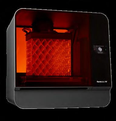 Form 3L 6 Form 3L è la prima stampante 3D di grande formato, di qualità industriale, dal prezzo accessibile.