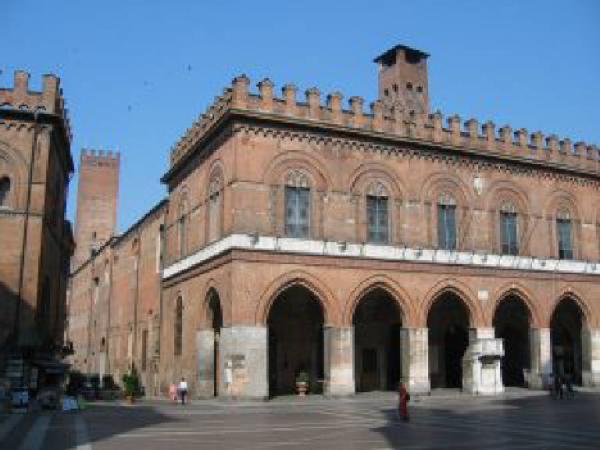 Palazzo del Comune - complesso Cremona (CR) Link risorsa: http://www.lombardiabeniculturali.