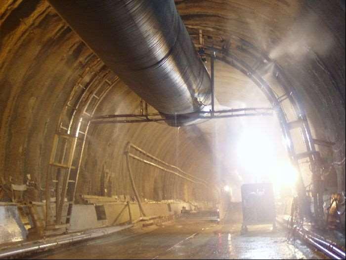 Condizioni ambientali Per limitare la produzione di inquinanti dell aria all interno delle gallerie (gas di scarico, polveri, ecc.