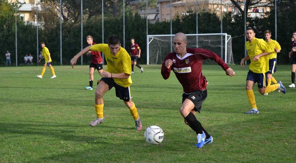 it Montemurlo via Manzoni 0574/798074 Cerretini in azione PROMOZIONE Il Maliseti non va oltre lo 0-0 contro il S. Maria a M.M. «Abbiamo affrontato una squadra ben organizzata - spiega Rossi - attenta a non concedere spazi, scesa in campo con il chiaro intento di portare a casa un punto.