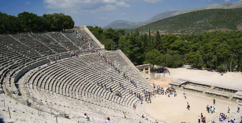 incontreranno l Arco di Adriano e il Tempio di Giove e si effettuerà una breve sosta allo Stadio Panatenaiko, luogo in cui si tennero i primi Giochi Olimpici dell era moderna (1896).