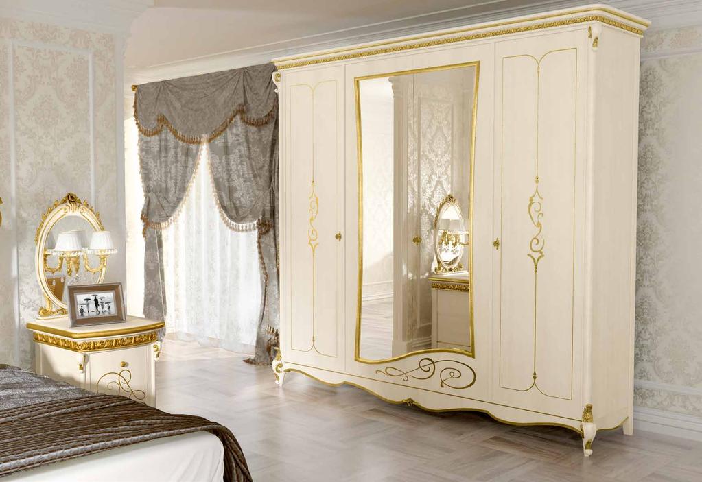 Botticelli Armadio con quattro ante battenti / Four hinged doors wardrobe Colore laccato bianco patinato e foglia oro / Colour lacquered coated white and golden leaf 108 Botticelli Pagina Seguente /