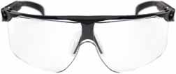 Gli occhiali 2840 presentano una protezione sopraccigliare integrata e stanghette regolabili in lunghezza (3 posizioni) per maggiori comfort e tenuta.