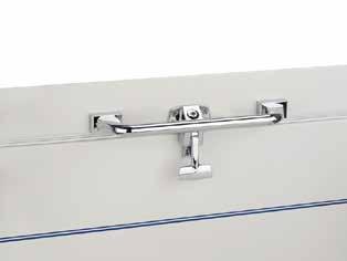 con racks in acciaio inox o in alluminio con cassettini.