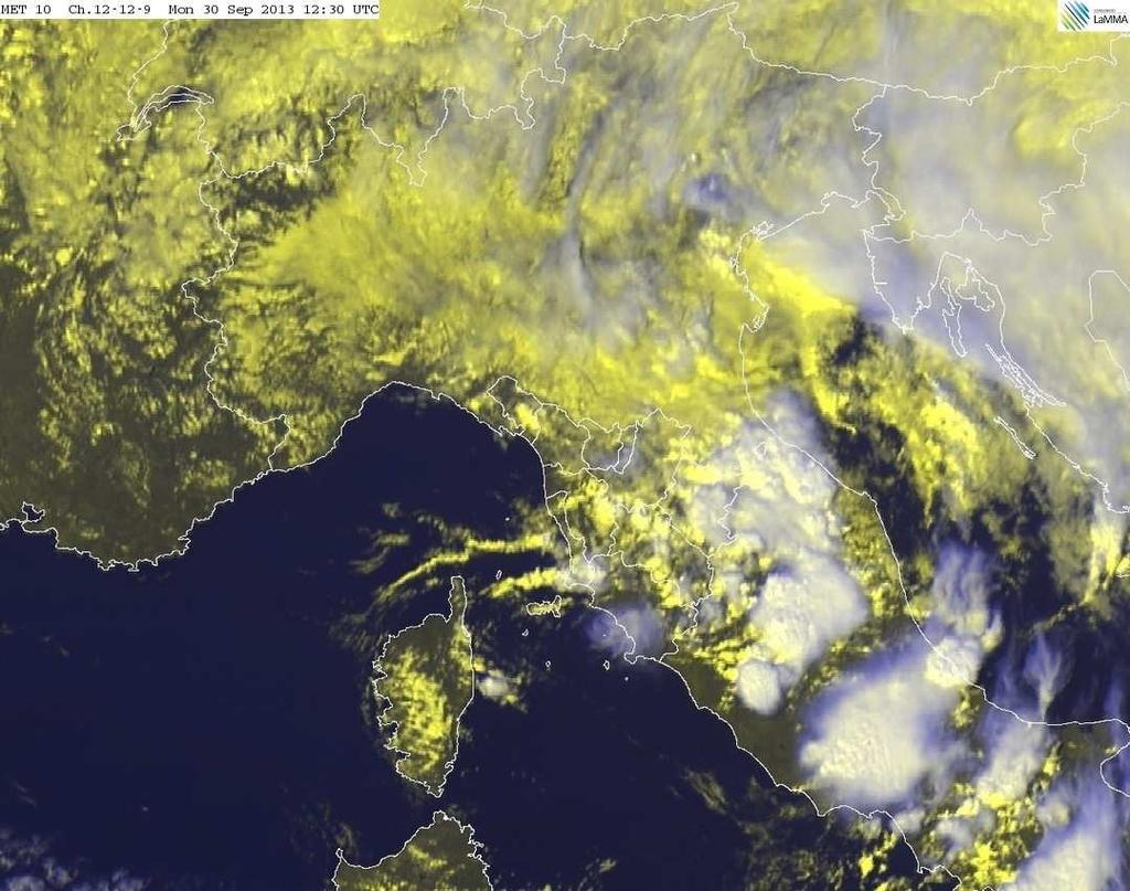 ore 12:30 UTC (si noti la presenza di numerose