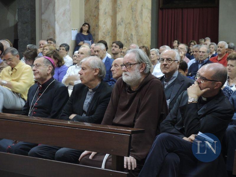 L Arcivescovo Delpini a Lecco: Qui lunga tradizione di bene 4 Le cinque situazioni ascoltate hanno fatto cenno a tanti ambiti molto interessanti.