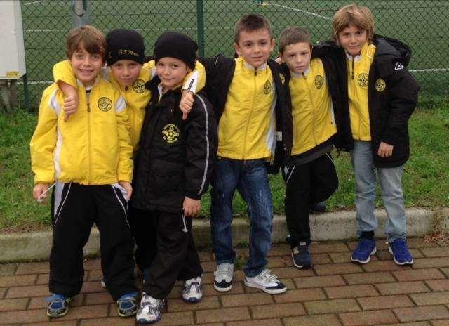 Gianluca BONOLA CALCIO PRO PATRIA CALCIO 0-1 4-1 Domenica di rientro dalla pausa Natalizia e i piccoli amici 2006, sono subito pronti a scendere in campo al torneo di Rho.