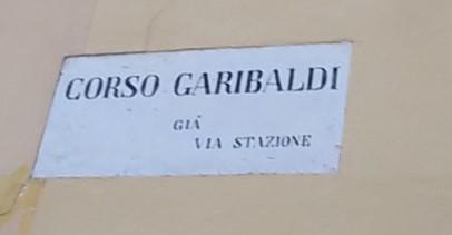 Via Garibaldi Noto anche con l appellativo di Eroe dei due mondi per le sue imprese militari