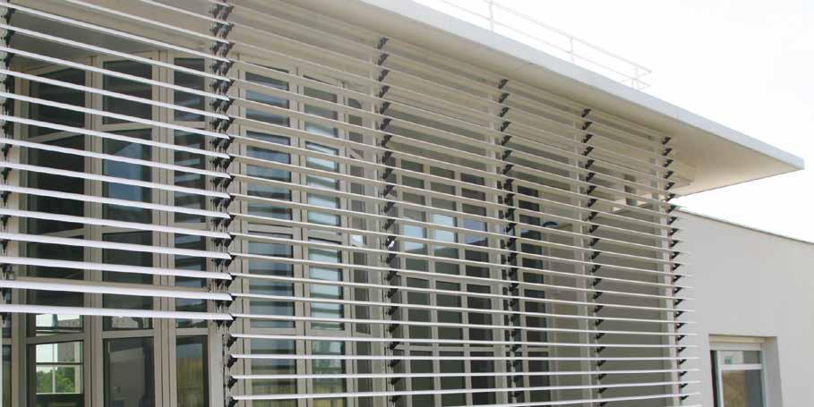 0 R It s a tilting, smart and effective sunshade louver. It can be mounted both internally and externally.