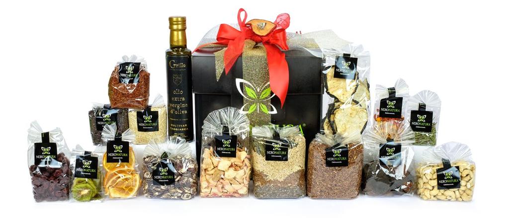 Natale 2019 10 54,90 CUBO GRANDE Quinoa bianca 200 g - Quinoa rossa 200 g - Quinoa nera 200 g Mix di semi (chia, girasole, lino, canapa, zucca, sesamo) 430 g Riso integrale rosso Ermes 500 g -