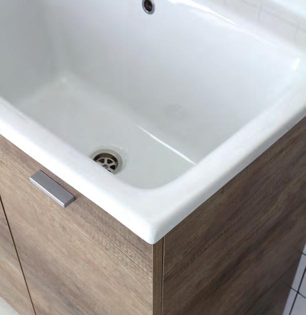 Large ceramic wash basin on free standing cabinet with 2 doors - Primitive Oak finish 75x50x h 86 cm. 2. Specchio con mensola 75xh 70 cm.