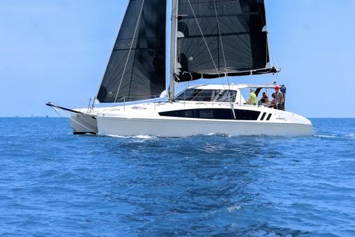 catamarano A VELA SEAWIND 1190