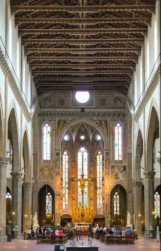 La basilica di Santa Croce nell omonima piazza a Firenze.