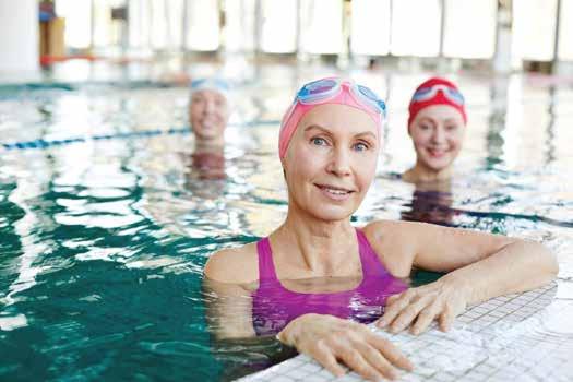 Corsi nuoto senior Il nuoto è tra le discipline più idonee ai senior avendo numerosi vantaggi e benefici.