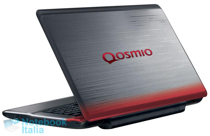 Il notebook Toshiba Qosmio X770 è il diretto successore del Qosmio X500, che finalmente potrà andare in pensione dopo oltre un anno di servizio.