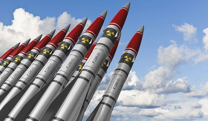 SOMMARIO - L evoluzione del programma nucleare - L arsenale nucleare