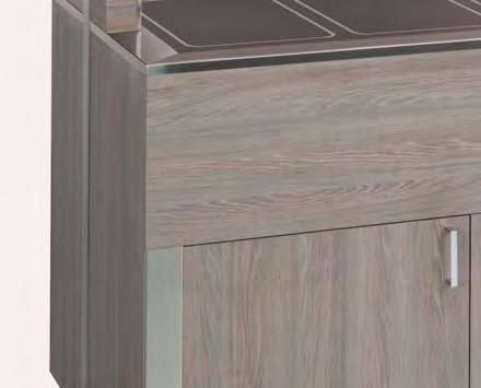 pag. 18 PLUG AND PLAY Buffet riscaldati con struttura in legno laminato. Calottina superiore fi ssa.